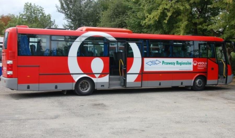 Autobusy komunikacji zastępczej utrudniają podróż podwójnie Autobusy komunikacji zastępczej utrudniają podróż podwójnie