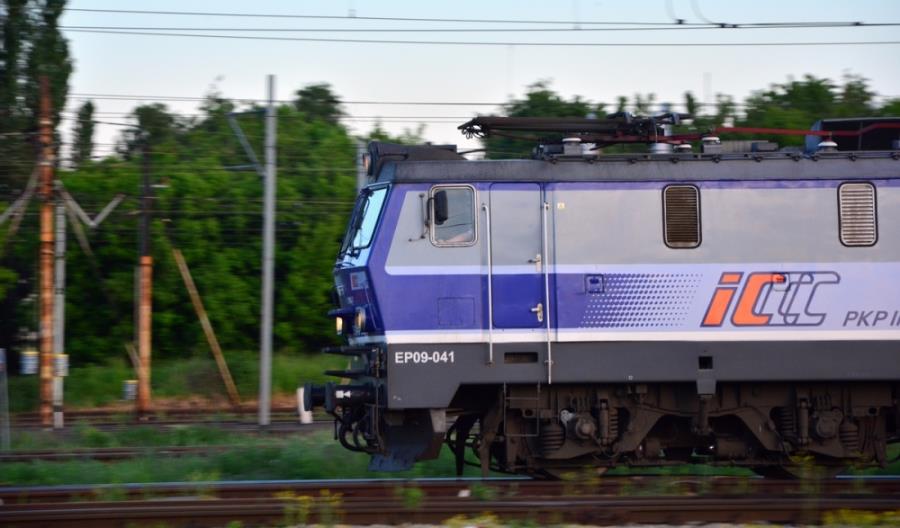 PKP Intercity opóźnia się z przetargami na lokomotywy
