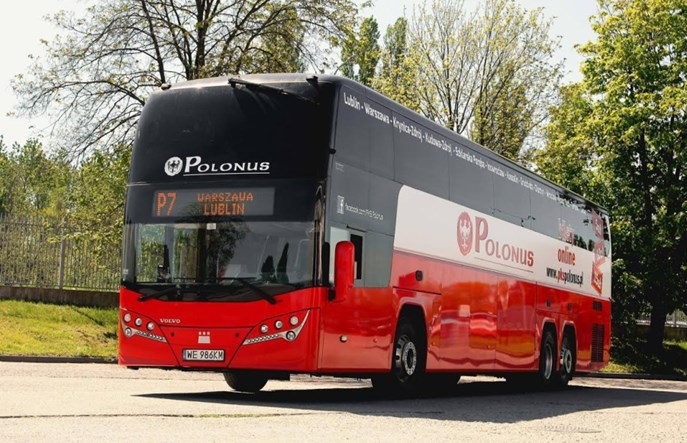 Polski Bus przechytrzył busiarzy i rzuca rękawicę PKP Intercity