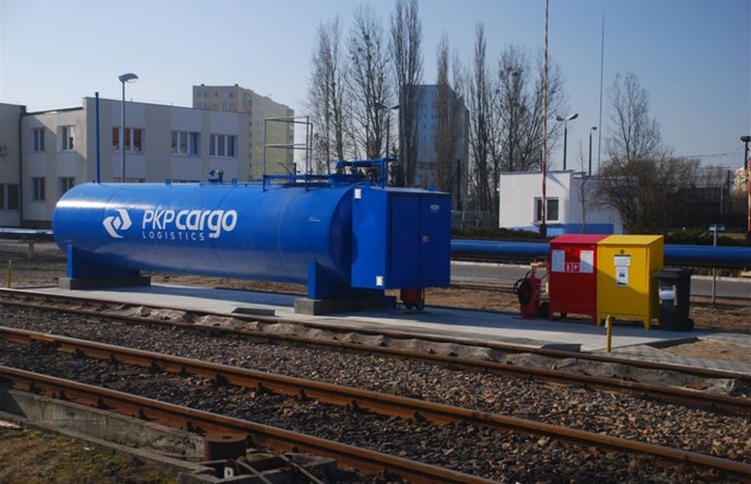 25 kolejowych automatycznych stacji paliw w PKP Cargo