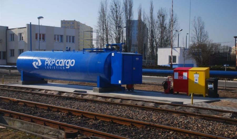 25 kolejowych automatycznych stacji paliw w PKP Cargo