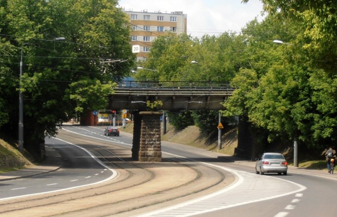 Remont linii obwodowej. Miasto ostrzega PKP PLK ws. Obozowej