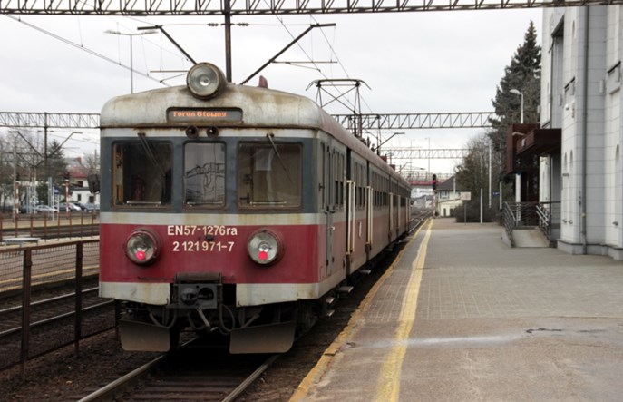 Kujawsko-pomorskie: Pociąg do Łodzi to nie rola marszałka