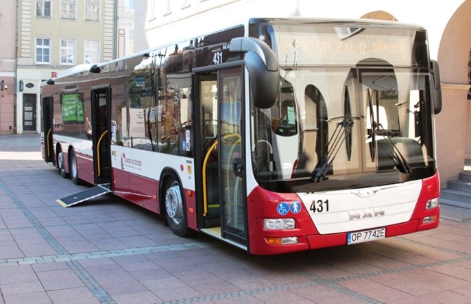 Opole. Bezpłatna komunikacja wbrew prezydentowi