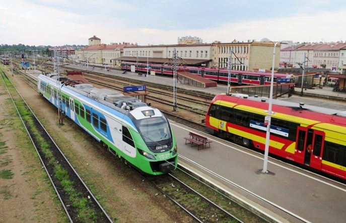 Podkarpackie szykuje się do pięcioletniej umowy na przewozy kolejowe