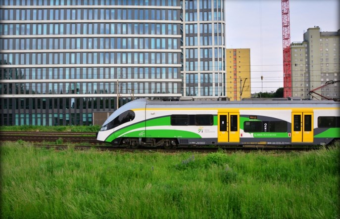 KM dają możliwość śledzenia pociągów. Na razie na dwóch liniach