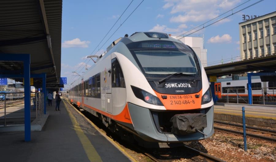 Wakacyjne pociągi do Sandomierza z sukcesem Wakacyjne pociągi do Sandomierza z sukcesem