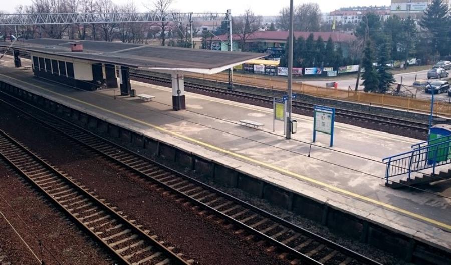 Fragment E20 idzie do modernizacji. Tym razem Ożarów Mazowiecki Fragment E20 idzie do modernizacji. Tym razem Ożarów Mazowiecki