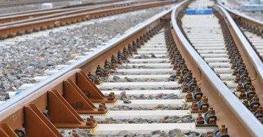ZUE wstępnie informuje o 15 mln zł straty za pierwsze półrocze