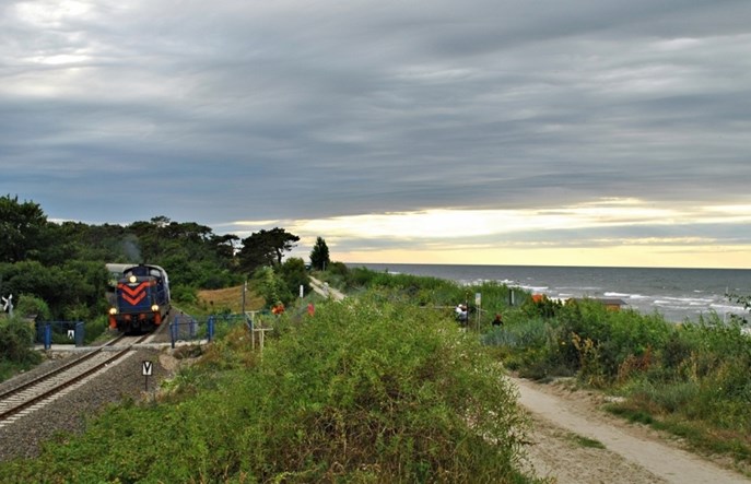 MIB: Elektryfikacja linii helskiej po analizach i tylko po 2020 r.