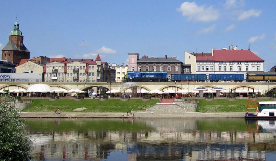 Tylko dwie oferty na opracowanie elektryfikacji linii 203 przez Gorzów. Drogo Tylko dwie oferty na opracowanie elektryfikacji linii 203 przez Gorzów. Drogo