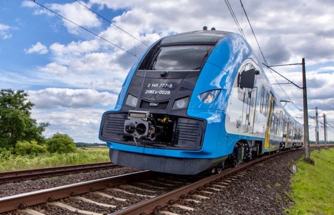 Elf 2 dopuszczony do ruchu. Wkrótce dostawa. Będą też zastępcze EN81