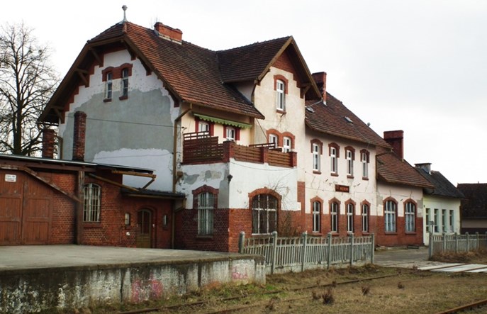 Nieczynny dworzec w Więcbarku przejdzie remont