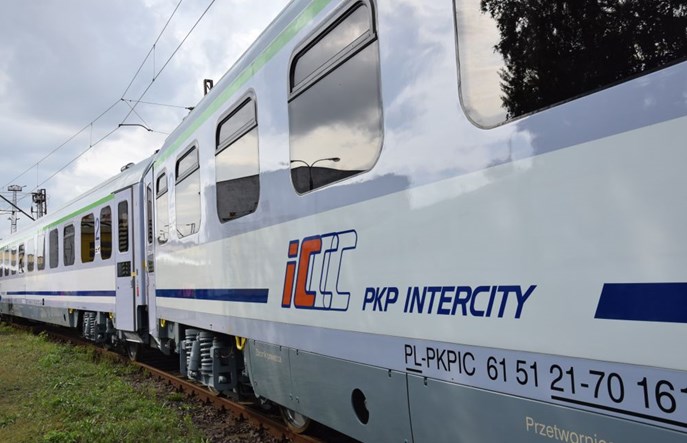 Pesa i Newag: 55 wagonów dla PKP Intercity nie da się zbudować pod takimi warunkami