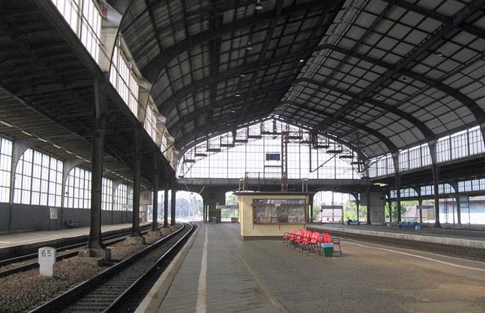 Stacja w Legnicy zyska na dostępności. Będzie także remont zabytkowej hali