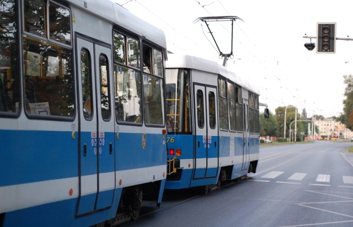 Tramwaj na Jagodno na razie w formie autobusu. Ma w tym pomóc Polski Ład