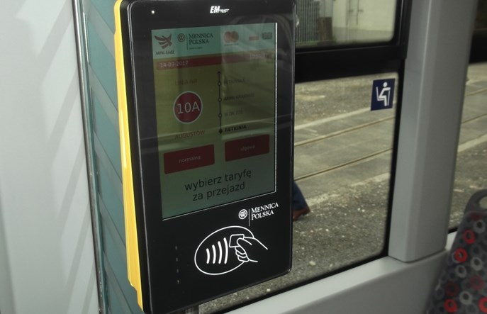 Łódź: Karta płatnicza zamiast biletu, opłaty za przejechane przystanki. Ruszają testy