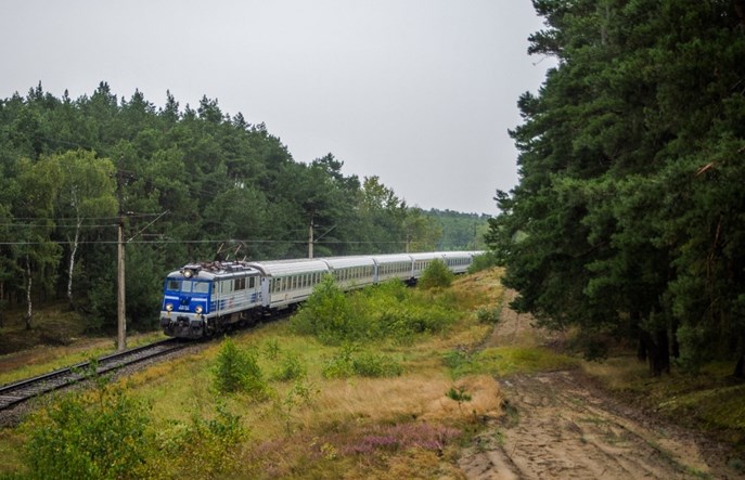 Ruszyła całodobowa infolinia kolejowa 19 757