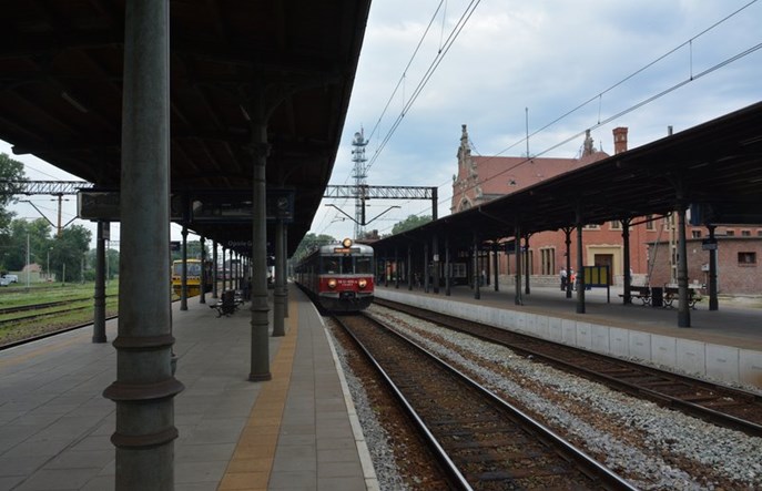 Krótsze podróże koleją z Opola do Kędzierzyna Koźla i Katowic