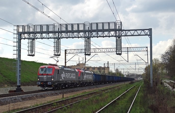 Rosną przewozy w PKP Cargo. Problemem okazuje się jednak brak rąk do pracy