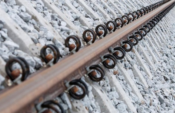 Na Pomorzu kolej przyśpieszy, więcej towarów trafi na tory