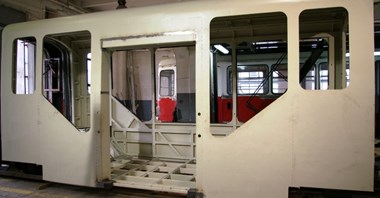 Kraków stopniowo wprowadza niską podłogę do starych tramwajów