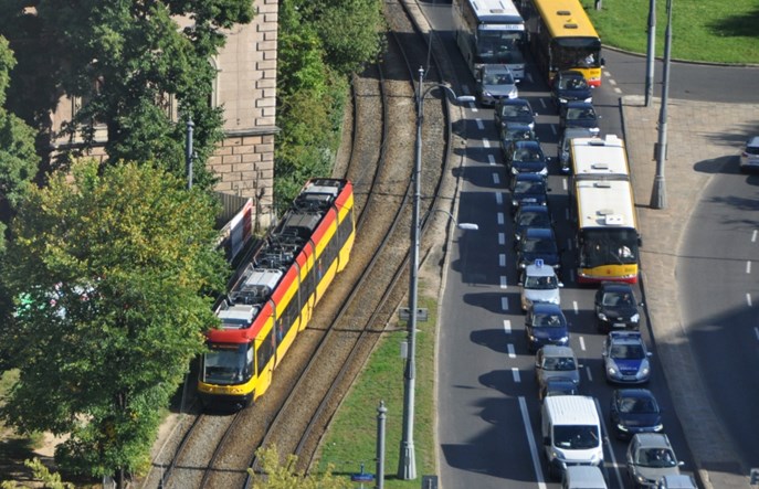 KTP 2017. Raport ekspertów: Oddać miastom kontrolę nad parkowaniem