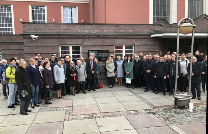 Ponad stuletnia historia - uhonorowanie dokonań Profesora Antoniego Rosikonia
