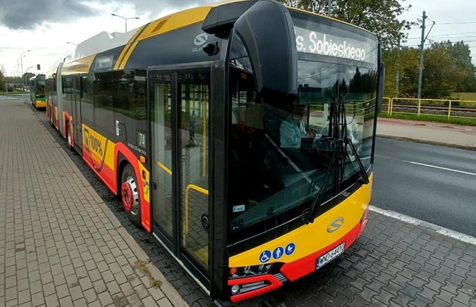 Katowice: Elektryczne przegubowce od Solarisa