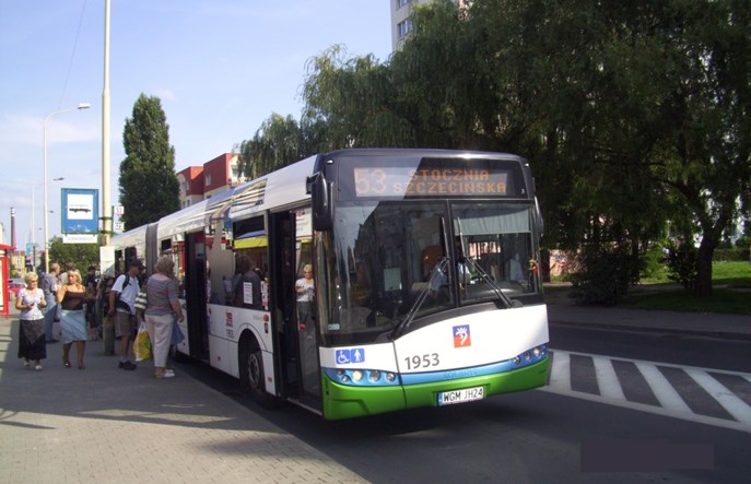 Szczecin: Wydobycie niewybuchu wymusiło zmiany w komunikacji
