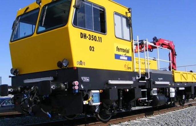 PLK zamawia kilkadziesiąt nowych pojazdów technicznych