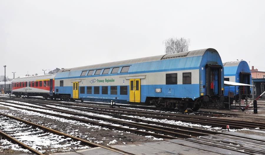 Spadła liczba czynnych wagonów piętrowych w PolRegio Spadła liczba czynnych wagonów piętrowych w PolRegio