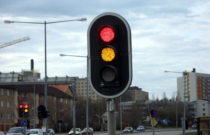 Jak korzystać z systemów sterowania ruchem?