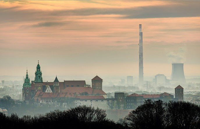 Kraków: Strefa ograniczonego ruchu na Kazimierzu zgodna z prawem. Będzie ich więcej?