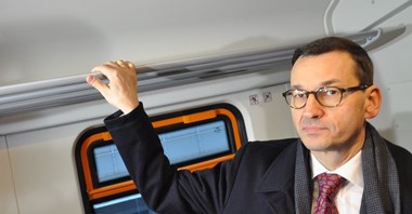 Morawiecki: Na wymianę całego taboru PR trzeba trochę poczekać