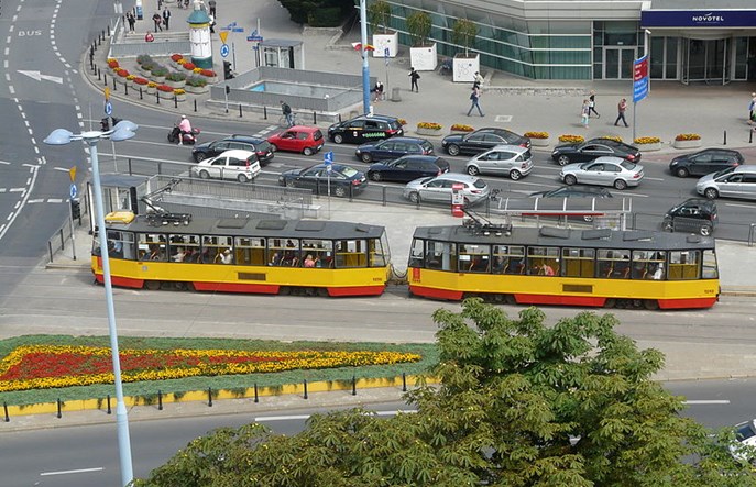 Warszawa. Transport publiczny sposobem na smog