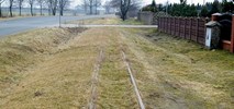 Resztki kolei wąskotorowej w Kleczewie do rozbiórki