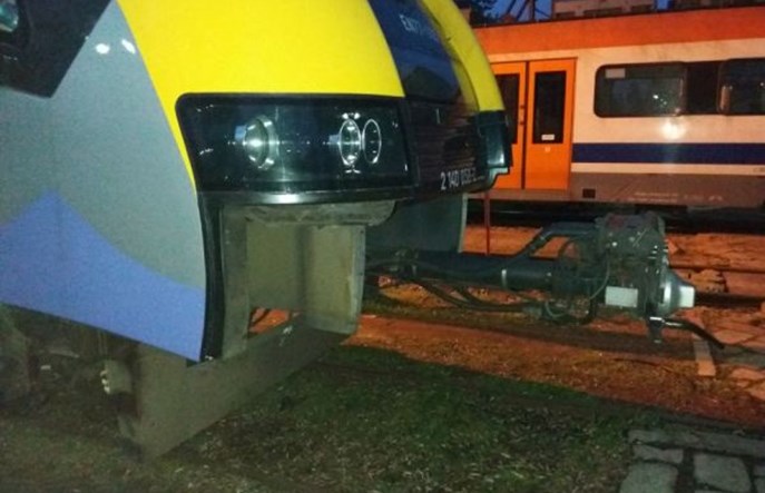 Sprawa uszkodzonego EN77. PolRegio: Czyniliśmy starania w celu naprawy pojazdu