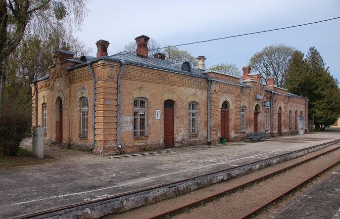 Regionalnym przez media: Samorządowe pomysły na kolejowe dworce