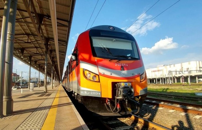 Zmodernizowane pojazdy serii EN57ALd także w Polsce Wschodniej