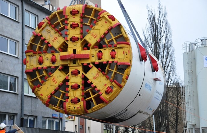 Metro na Targówek z nadplanowym wykonaniem. Na Woli zaraz rozruch tarcz