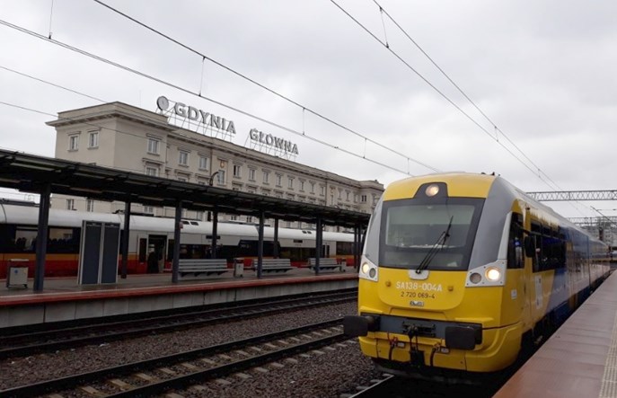 Przewozy Regionalne zadowolone z łączonych kursów Gdynia – Kaliningrad