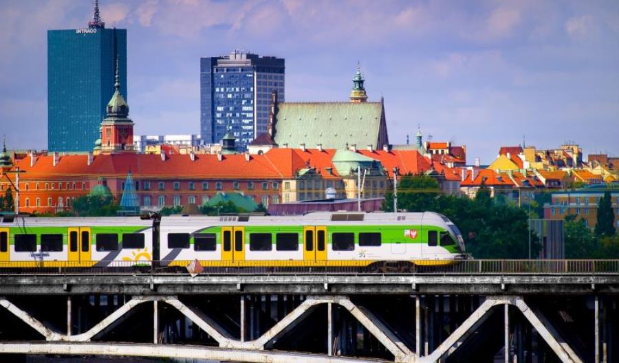 Koleje Mazowieckie podpiszą umowę ze Stadlerem. Pomimo protestów Pesy i Newagu Koleje Mazowieckie podpiszą umowę ze Stadlerem. Pomimo protestów Pesy i Newagu