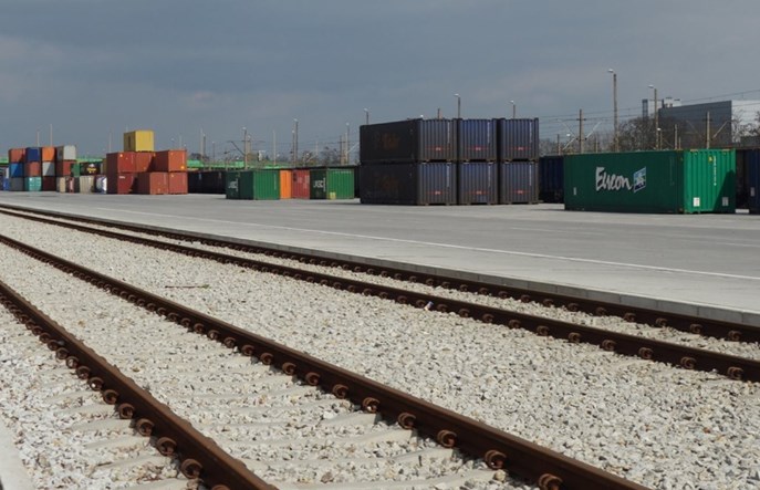 PKP i Poczta Polska chcą współpracować na rzecz rozwoju logistyki