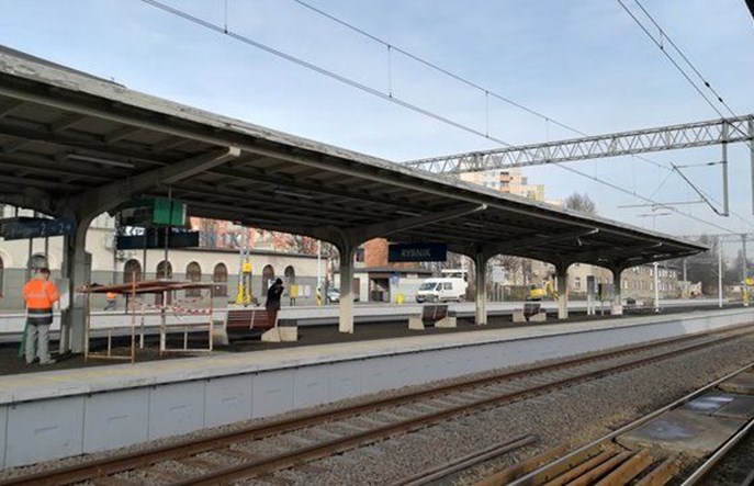 Trwają prace na stacjach Rybnik i Żory
