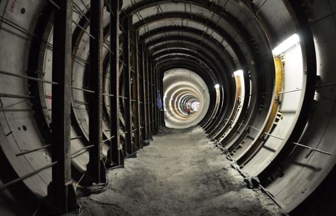 Metro na Mory opóźnia się przez wycofane odwołanie Torpolu