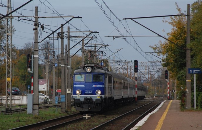 MI: Są nowe zasady wyznaczania postojów pociągów TLK i IC na małych stacjach