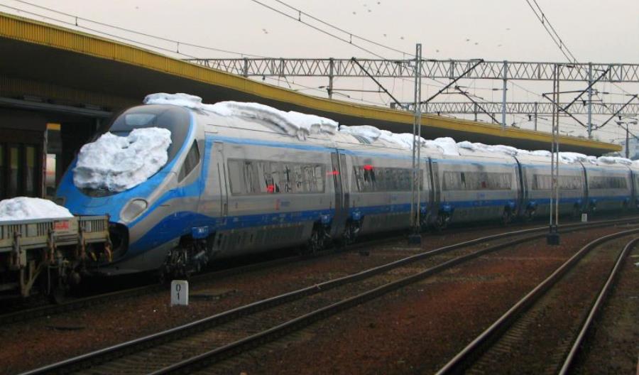 Latająca podsypka. Ekspert tłumaczy zjawisko, które uszkodziło Pendolino Latająca podsypka. Ekspert tłumaczy zjawisko, które uszkodziło Pendolino
