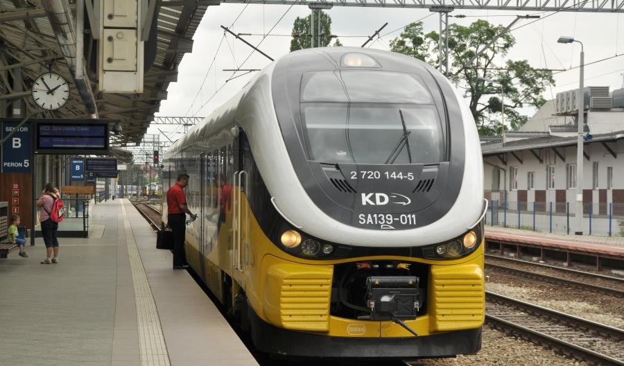 Są szanse na przekazanie dolnośląskiemu samorządowi linii Dzierżoniów – Bielawa Są szanse na przekazanie dolnośląskiemu samorządowi linii Dzierżoniów – Bielawa