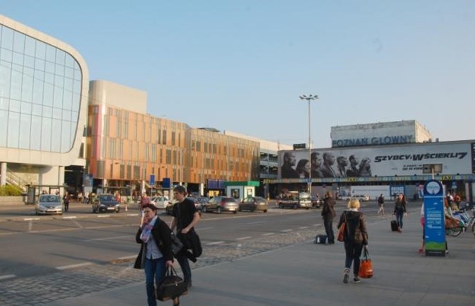 PKP SA: Chcemy czynnych sklepów na dworcach w niedziele